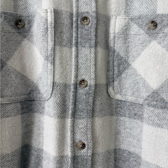 Women's Flannel Shacket - Picture 3 of 6